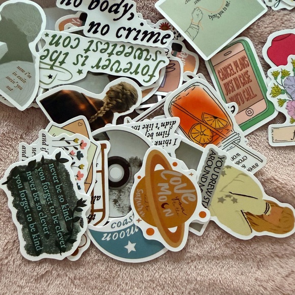 Taylor Swift Stickers - Picture 4 of 6